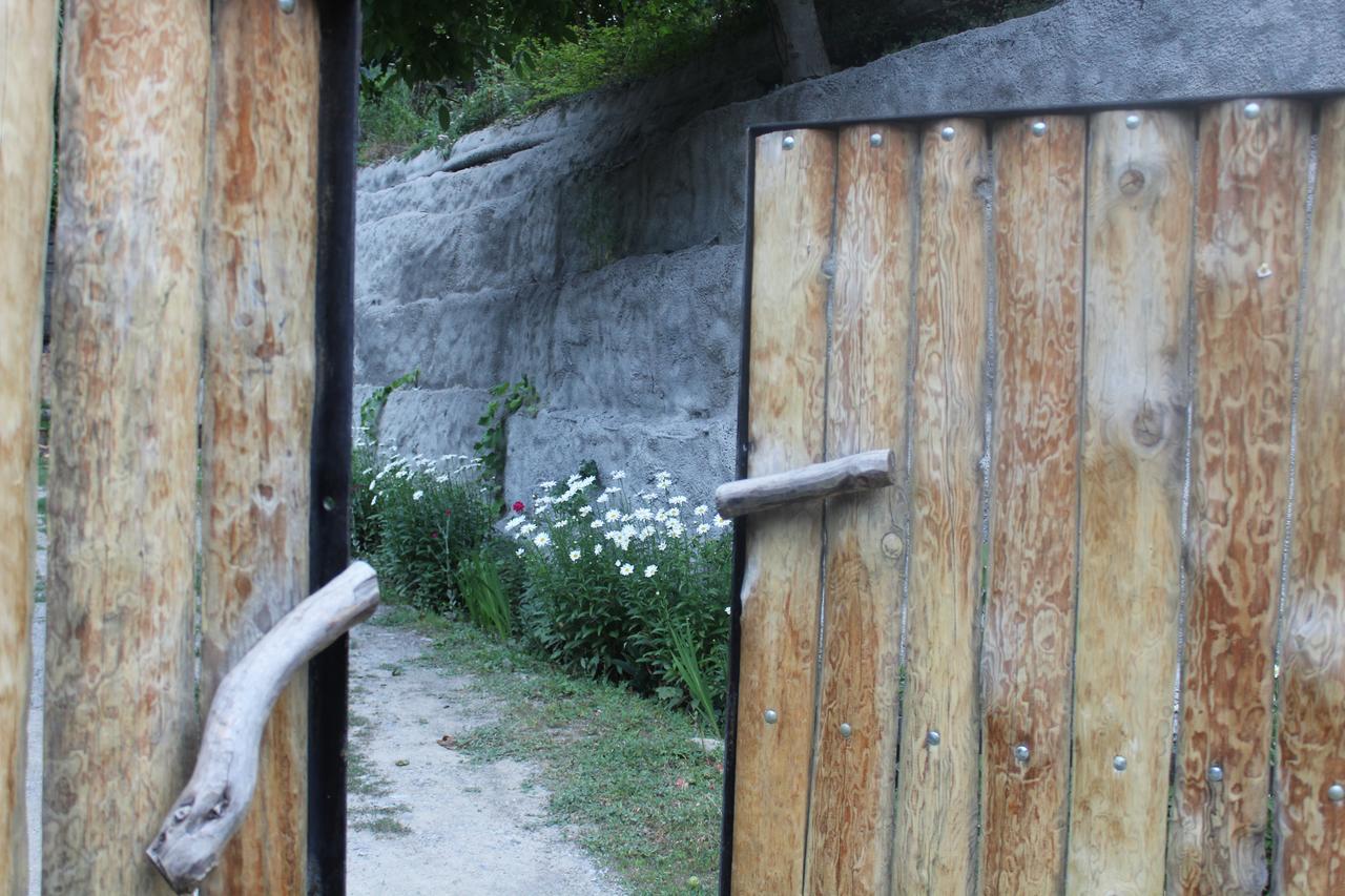 Borjomi Makvala'S Guest House Zewnętrze zdjęcie